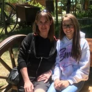 Meet your Posher, Lesley